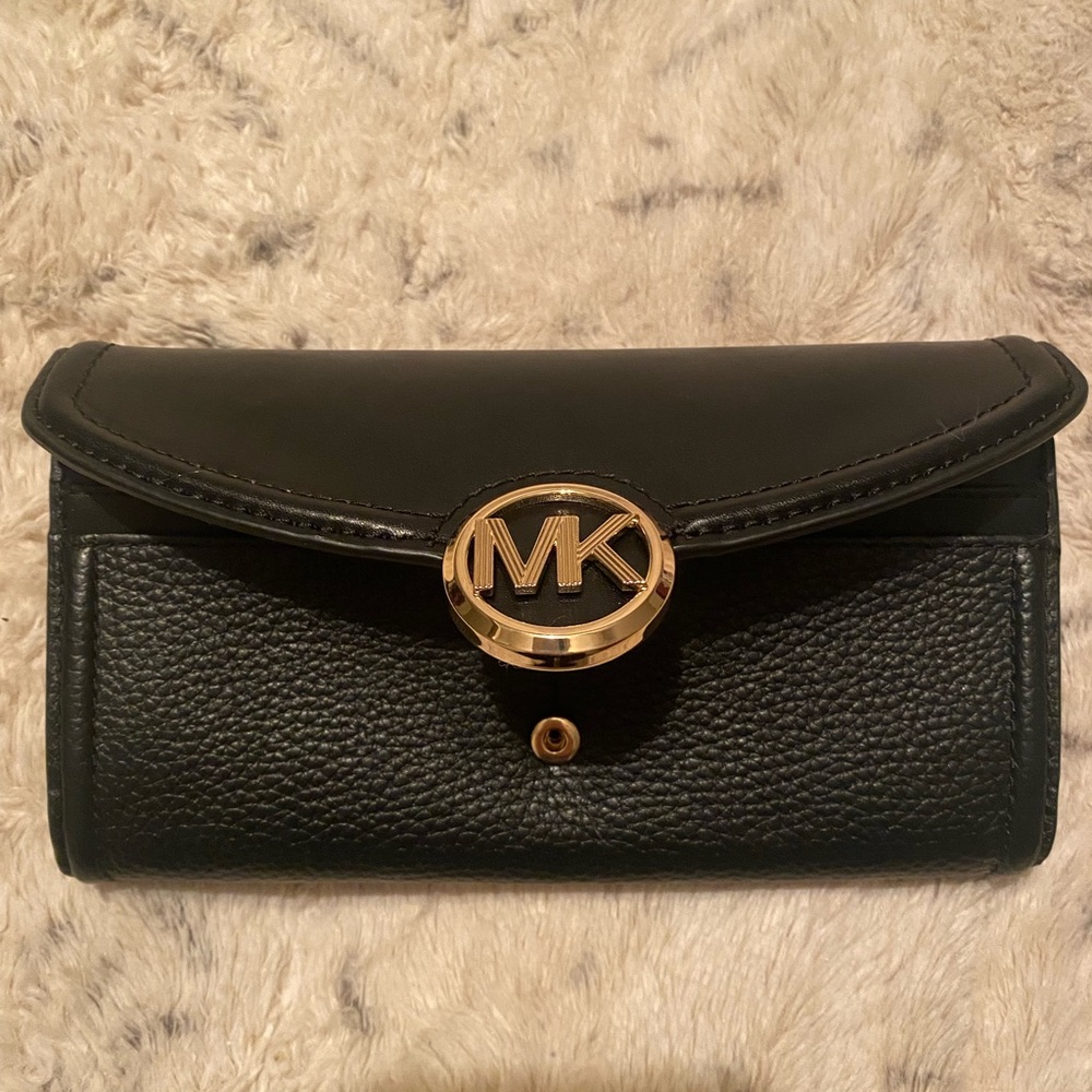 Michael Kors Fulton flap wallet in black